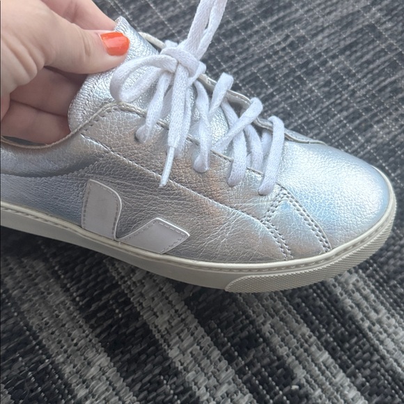 Veja Esplar Lace Up Sneaker - Silver and Iridescent- Size 37 - Picture 6 of 6